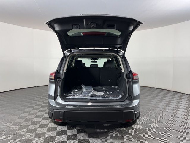 2025 Gun Metallic Nissan Rogue SV FWD SUV