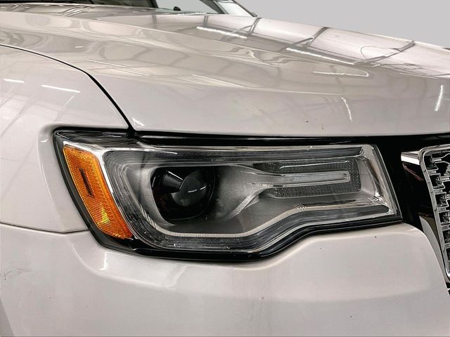 2020 Jeep Grand Cherokee Overland White at Auto Express Mitsubishi