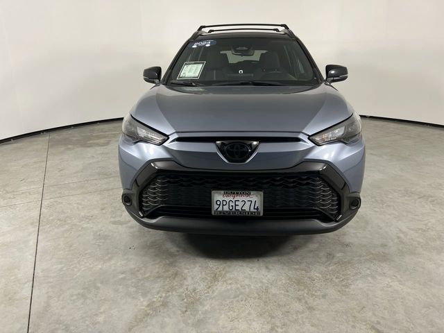 View vehicle photo 3