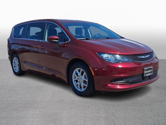 Used 2023 Chrysler Voyager Van