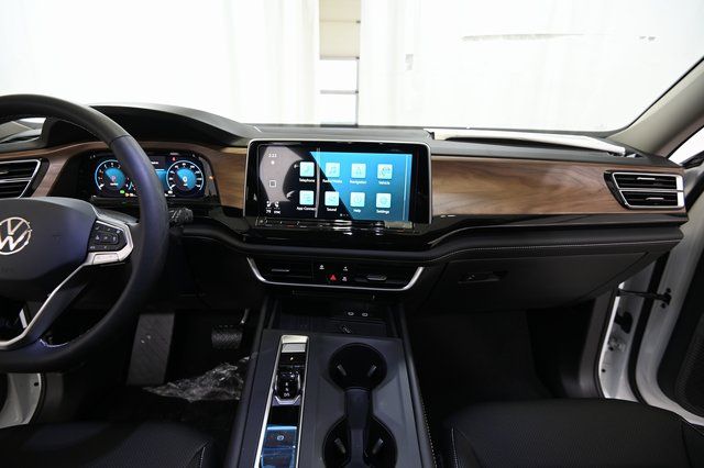 New 2026 White Volkswagen 2.0T SE image 2