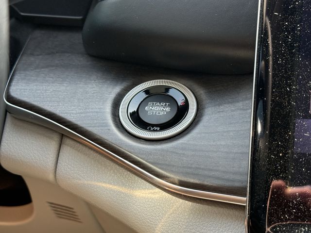 2022 Jeep Grand Cherokee Overland 4xe White at Central Houston Nissan