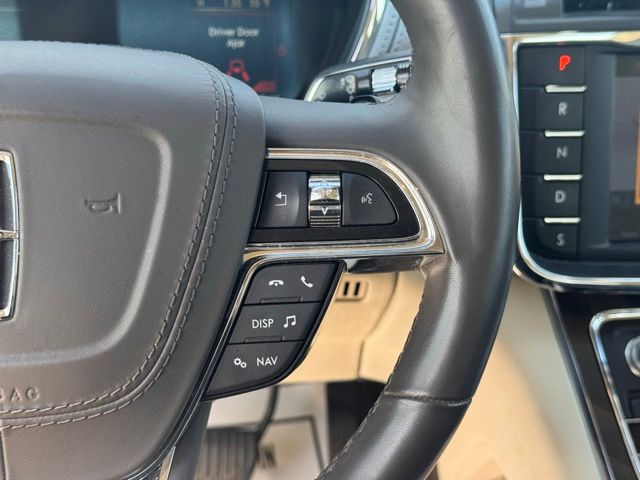 2018 Lincoln Continental Select