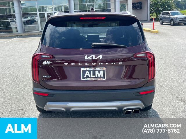 Used 2022 Purple Kia EX image 6