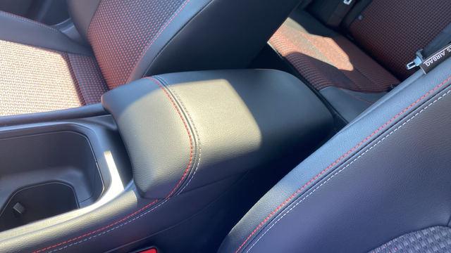 Used 2025 Aspen White Tricoat Nissan SR image 20