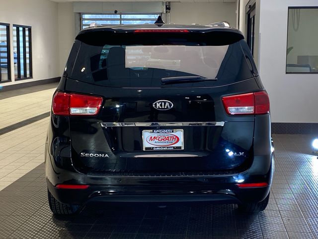 Used 2017 Black Kia LX image 5