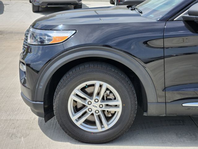 2023 Agate Black Metallic Ford Explorer XLT RWD SUV