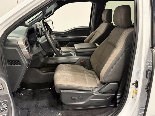 Used 2024 White Ford XLT image 11