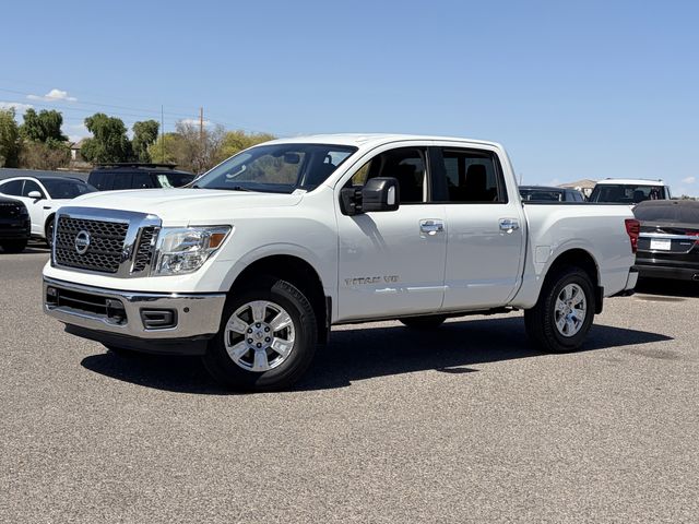 Glacier White 2018 Nissan Titan Pickup Truck Four-Wheel Drive 7-Speed Automatic