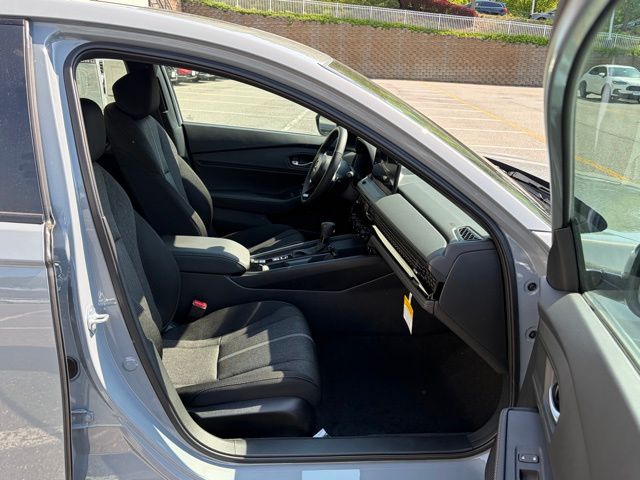 new 2026 Honda Accord Hybrid car, priced at $33,972