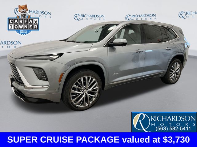  2025 Buick Enclave Avenir AWD   