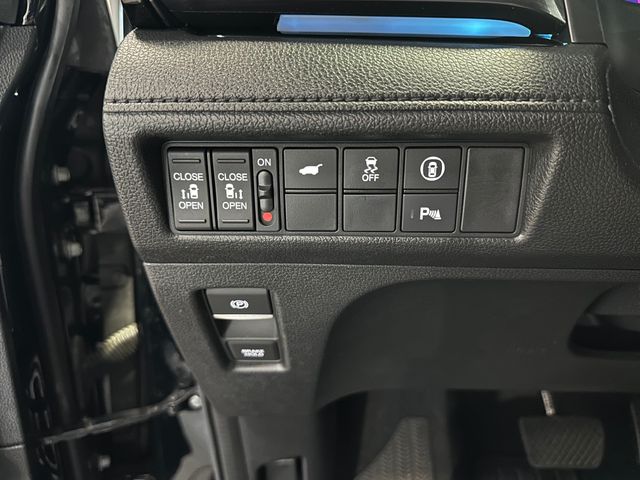 2023 Honda Odyssey Elite Black at Davis Toyota of Orangeburg