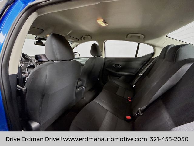 2025 Nissan Sentra SV - Photo 9