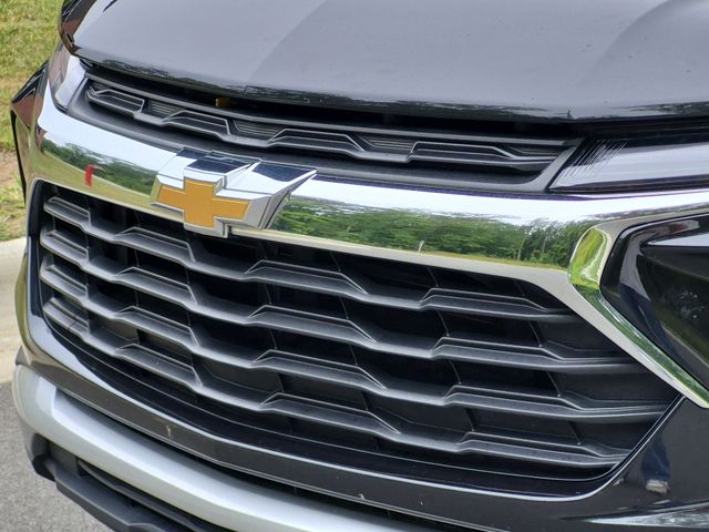 Used 2025 Black Chevrolet LT image 24
