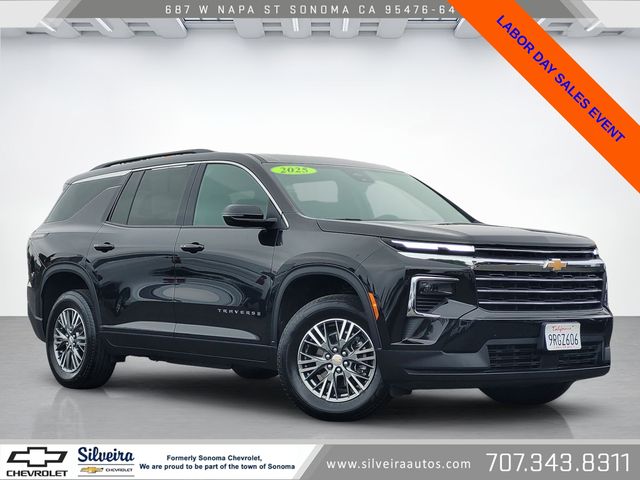 Mosaic Black Metallic 2025 Chevrolet Traverse SUV / Crossover Four-Wheel Drive 8-Speed Automatic