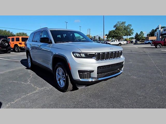 2025 Jeep Grand Cherokee L Laredo X 4x4
