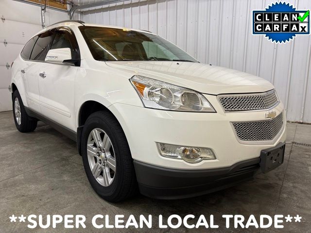 White 2012 Chevrolet Traverse SUV / Crossover Front-Wheel Drive 6-Speed Automatic Overdrive