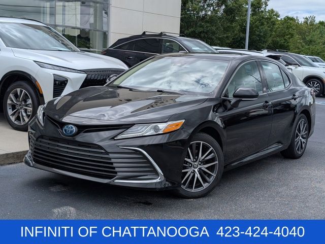 Midnight Black Metallic 2023 Toyota Camry Hybrid Sedan Front-Wheel Drive Continuously Variable Transmission