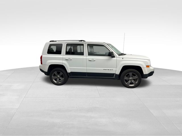2016 Bright White Clearcoat Jeep Patriot Sport SE 4X4 SUV