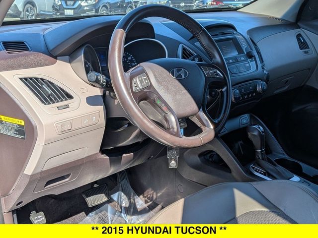 Graphite Gray Metallic 2015 Hyundai Tucson SE FWD SUV / Crossover Front-Wheel Drive 6-Speed Automatic Overdrive