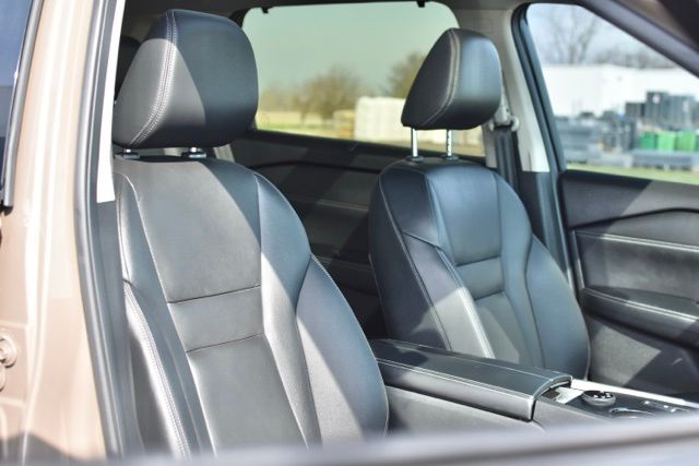 Used 2025 Nissan Rogue SL 4D Sport Utility