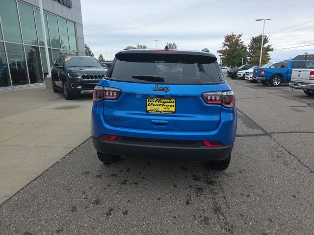 2026 Jeep Compass Limited - Hydro Blue Pearlcoat exterior view 6