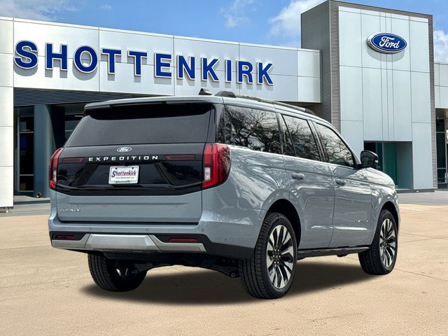 New 2025 Gray Ford Platinum image 8