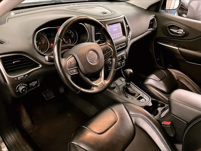 2020 Jeep Cherokee Latitude Plus Gray at Subaru and VW of Moon Township
