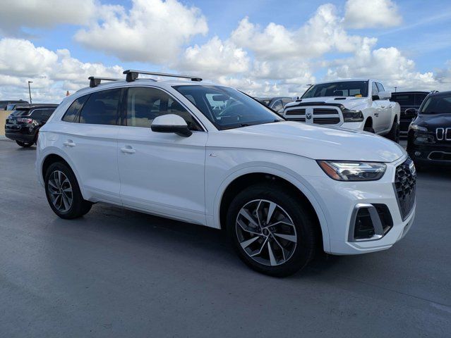 Arkona White 2024 Audi Q5 quattro Premium Plus S Line 45 TFSI SUV / Crossover All-Wheel Drive 7-Speed Automatic