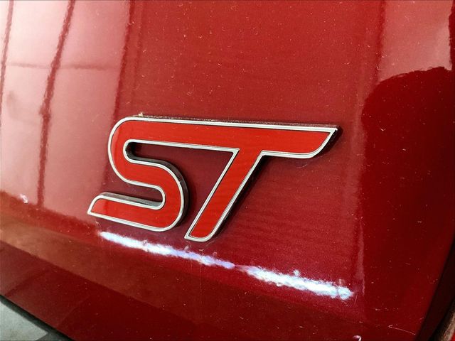 2020 Ford Explorer ST Red at Phil Fitts Ford