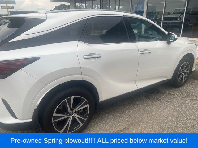 Used 2023 White Lexus 350 Premium image 7