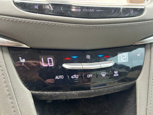 Used 2017 Silver Cadillac Luxury image 11