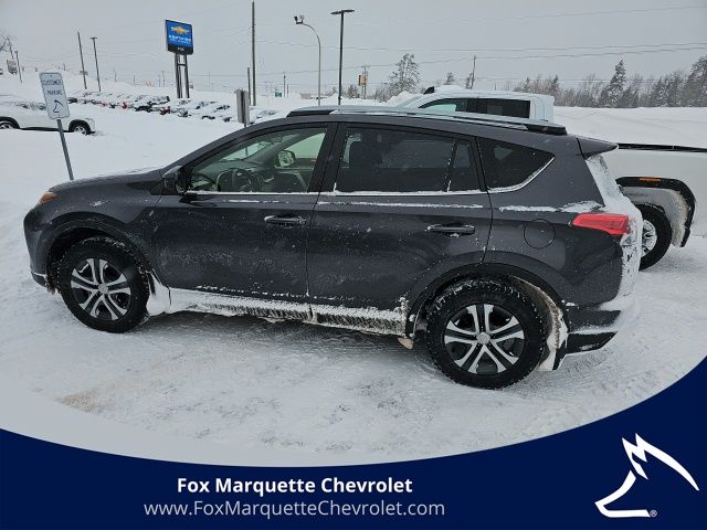 2018 Toyota RAV4 LE AWD