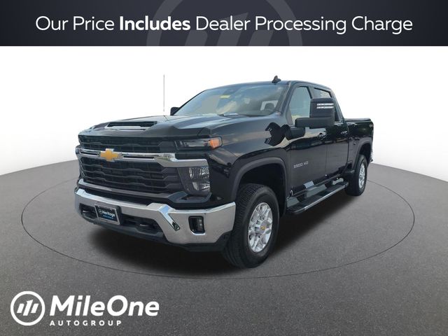 Black 2024 Chevrolet Silverado 3500HD Pickup Truck Four-Wheel Drive Automatic