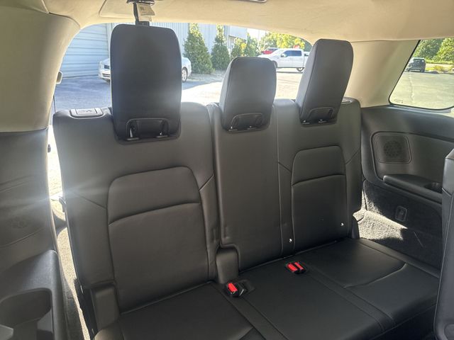 Used 2024 White Nissan SL image 12