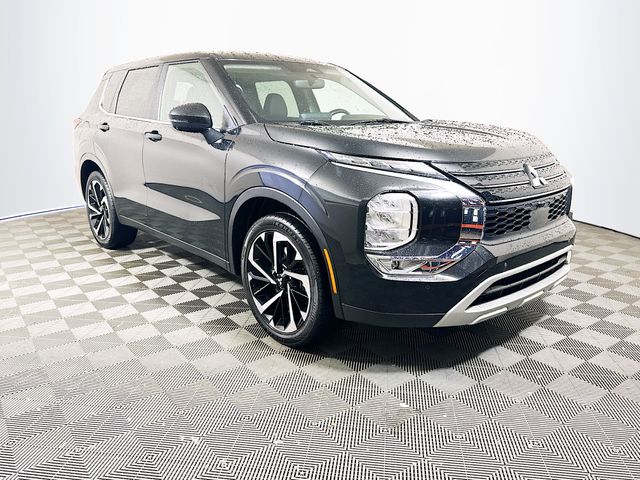 Black Diamond 2024 Mitsubishi Outlander SE FWD SUV / Crossover Front-Wheel Drive Continuously Variable Transmission