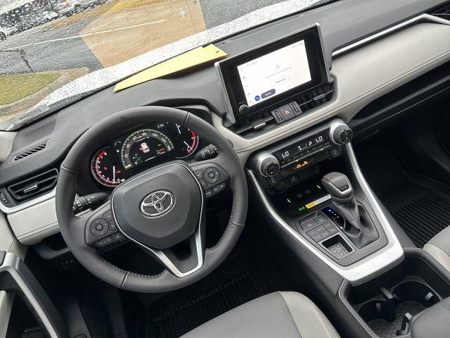 2024 Toyota RAV4 XLE Premium 13