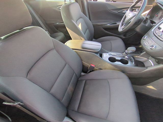 Used 2024 Gray Chevrolet LT image 34