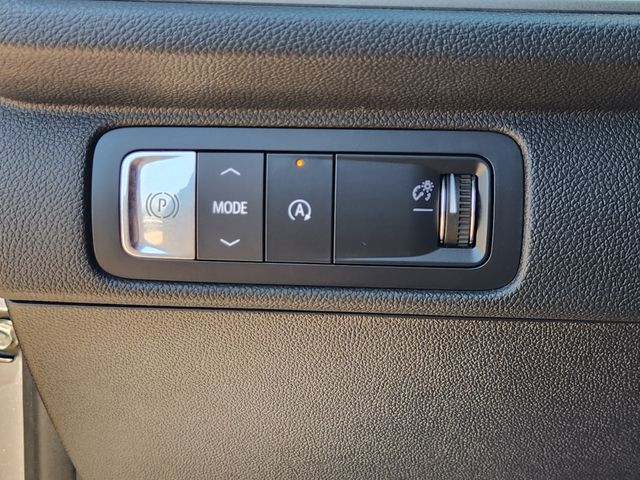 2025 Chevrolet Traverse LT Gray at River Oaks CDJR