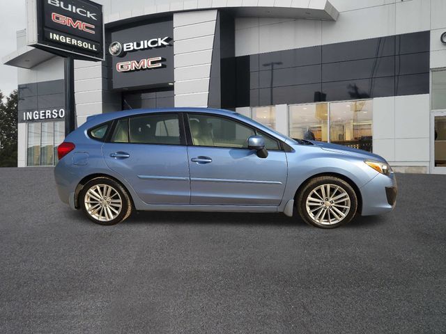 2012 Subaru Impreza 2.0i Premium 7