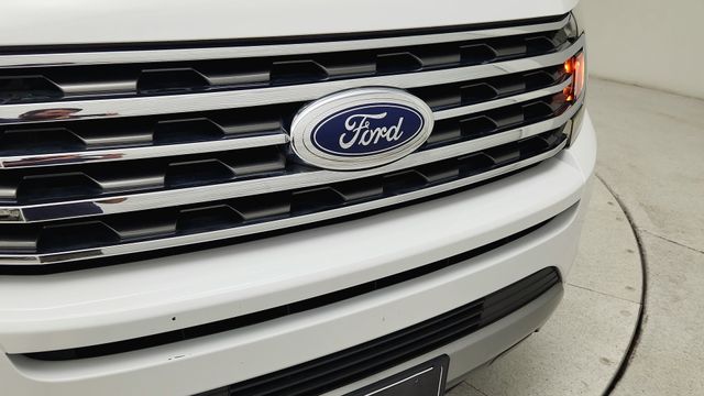 2019 Ford Expedition XLT White at Autostrade