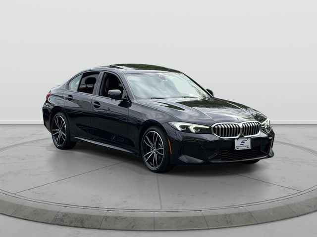 2023 BMW 3 Series 330i xDrive Sedan's photo