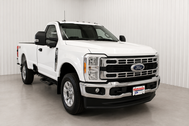  2024 Ford F-350 Super Duty XLT LB 4WD   