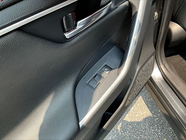 2023 Toyota RAV4 XSE - Photo 12
