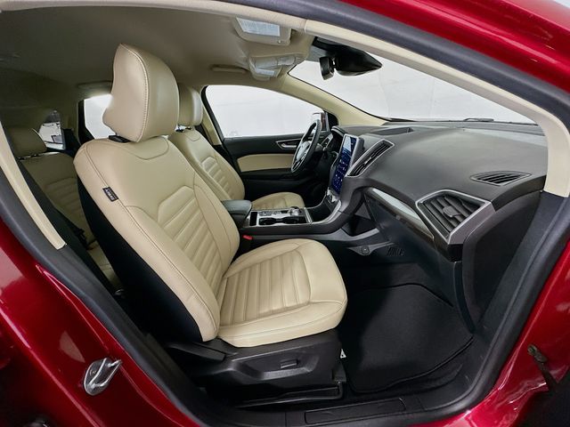 Thumbnail: 2024 Ford Edge - 27