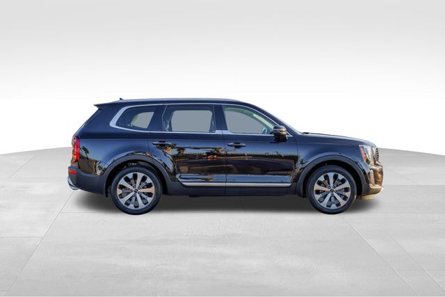 2022 Kia Telluride S 8