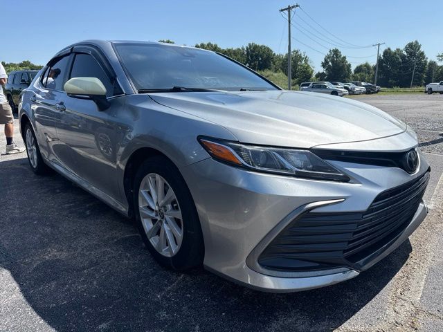 Celestial Silver Metallic 2021 Toyota Camry Sedan Front-Wheel Drive 8-Speed Automatic