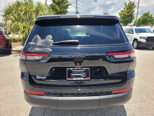 New 2025 Black Jeep Altitude image 11