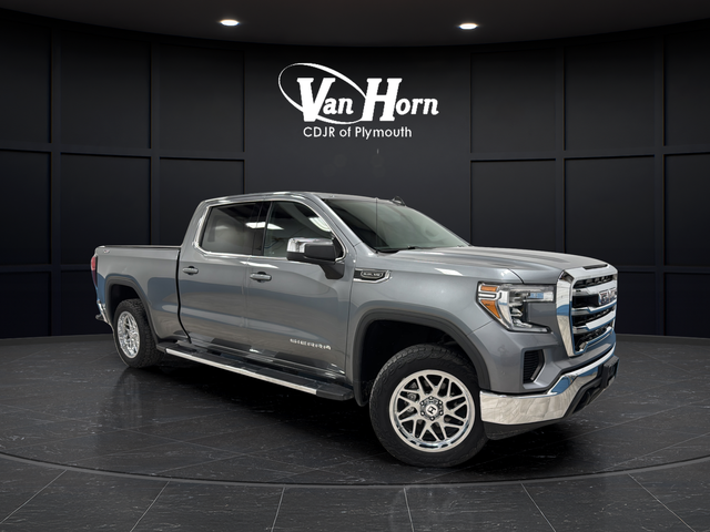 2021 GMC Sierra 4WD Crew Cab Short Box SLE's photo