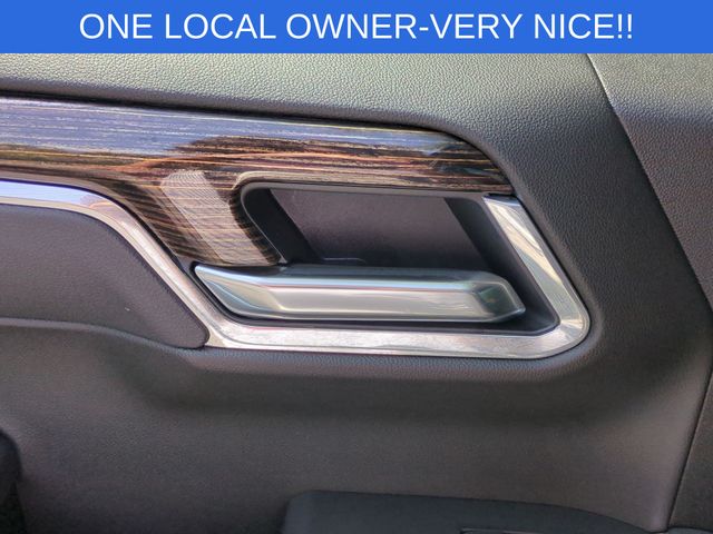 Used 2025 Silver GMC Elevation image 29
